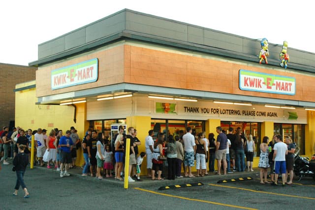 File:7-Eleven Kwik-E-Mart (Coquitlam).jpg