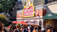 Phineas Q. Butterfat's Ice Cream Parlor (Universal Studios).png