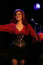 Kate Pierson.jpg